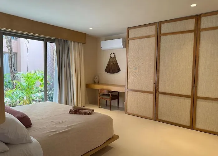 Luxury 3 Bedroom With Private Pool Aflora Casa de férias *
